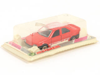 Lot 143 - MAJORETTE (FRANCE) (1)