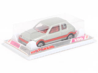 Lot 156 - MAJORETTE (FRANCE) (1)