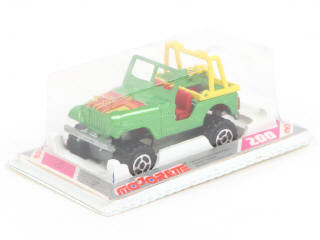 Lot 185 - MAJORETTE (FRANCE) (1)