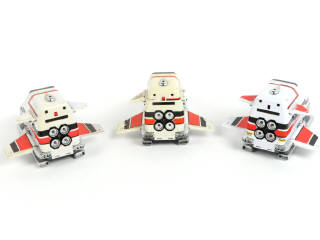 Lot 117 - BANDAÏ (JAPON) (3)