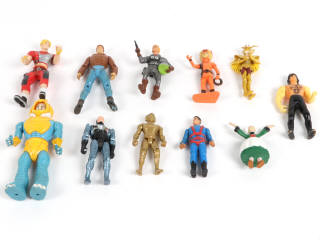 Lot 193 - DIVERS (11)