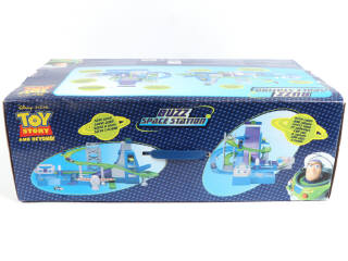 Lot 269 - WALT DISNEY PRODUCTIONS (USA) (1)