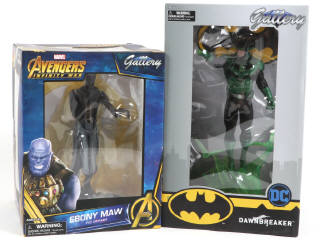 Lot 156 - DIAMOND SELECT TOYS (USA) (2)