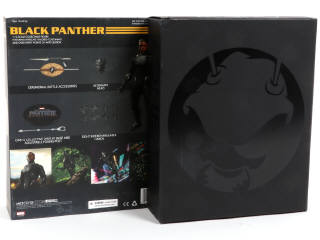 Lot 177 - MEZCO TOYS (CHINE) (1)