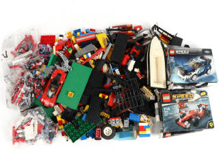 Lot 231 - LEGO (DANEMARK) (1)