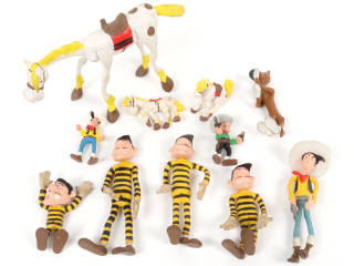 Lot 201 - DIVERS (11)