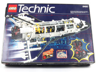 Lot 219 - LEGO (DANEMARK) (1)