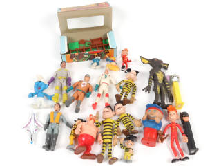 Lot 76 - DIVERS (21)