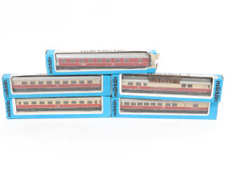 Lot 36 - MÄRKLIN 'HO' (ALLEMAGNE) (5)