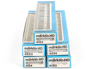 Lot 37 - MÄRKLIN 'HO' (ALLEMAGNE) (5)