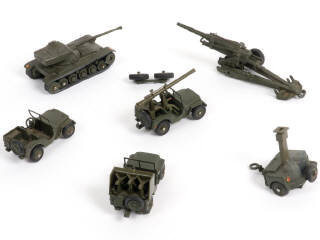 Lot 370 - DINKY TOYS (FRANCE) (6)