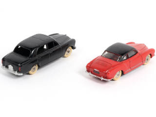 Lot 329 - DINKY TOYS (FRANCE) (2)