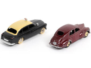 Lot 321 - DINKY TOYS (FRANCE) (2)