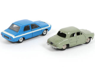 Lot 325 - DINKY TOYS (FRANCE) (2)