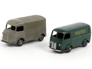 Lot 339 - DINKY TOYS (FRANCE) (2)