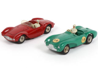 Lot 322 - DINKY TOYS (FRANCE) (2)