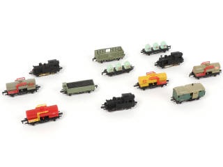 Lot 64 - MAJORETTE (FRANCE) (12)