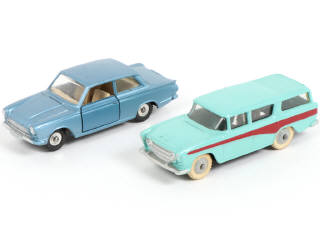 Lot 366 - DINKY TOYS (GB) (2)
