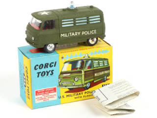 Lot 128 - CORGI TOYS (GB) (1)