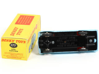 Lot 346 - DINKY TOYS (GB) (1)