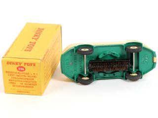 Lot 292 - DINKY TOYS (FRANCE) (1)