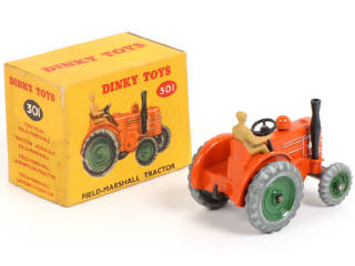 Lot 353 - DINKY TOYS (GB) (1)