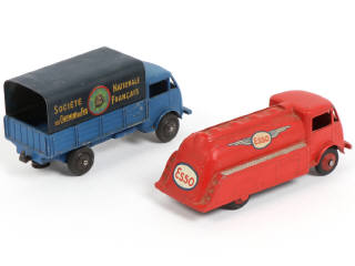 Lot 318 - DINKY TOYS (FRANCE) (2)