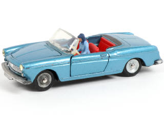 Lot 253 - DINKY TOYS (FRANCE) (1)