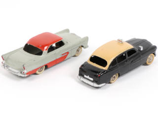 Lot 319 - DINKY TOYS (FRANCE) (2)