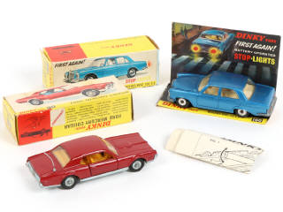 Lot 367 - DINKY TOYS (GB) (2)