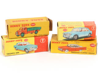 Lot 335 - DINKY TOYS (GB) (4)