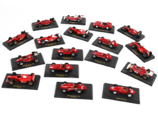 Lot 51 - DIVERS (17)