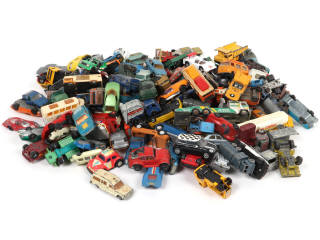 Lot 67 - DIVERS (80)