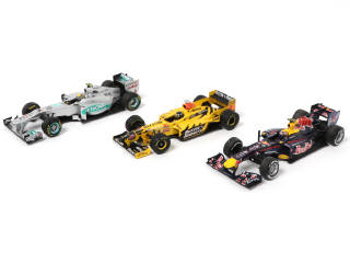 Lot 68 - MINICHAMPS (ALLEMAGNE) (3)