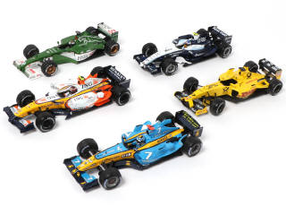 Lot 133 - DIVERS (5)