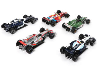 Lot 135 - MATTEL (5)