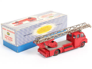 Lot 251 - DINKY TOYS (GB) (1)