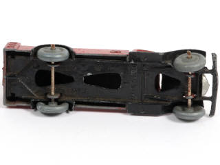 Lot 302 - DINKY TOYS (FRANCE) (1)