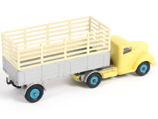 Lot 232 - DINKY TOYS (GB) (1)