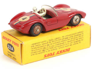 Lot 322 - DINKY TOYS (FRANCE) (1)