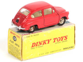 Lot 332 - DINKY TOYS (FRANCE) (1)