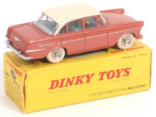Lot 345 - DINKY TOYS (FRANCE) (1)
