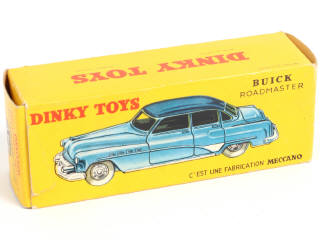 Lot 302 - DINKY TOYS (FRANCE) (1)