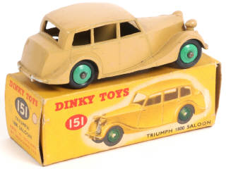 Lot 272 - DINKY TOYS (GB) (1)