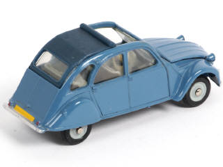 Lot 333 - DINKY TOYS (FRANCE) (1)