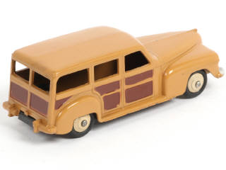 Lot 235 - DINKY TOYS (GB) (1)