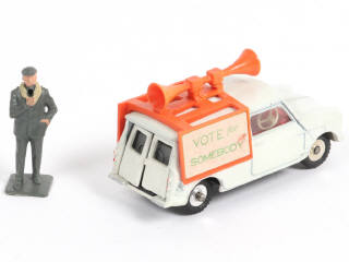 Lot 246 - DINKY TOYS (GB) (1)