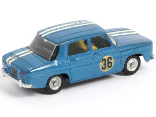 Lot 330 - DINKY TOYS (FRANCE) (1)