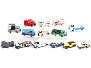 Lot 71 - DIVERS (14)