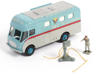 Lot 263 - DINKY TOYS (GB) (1)